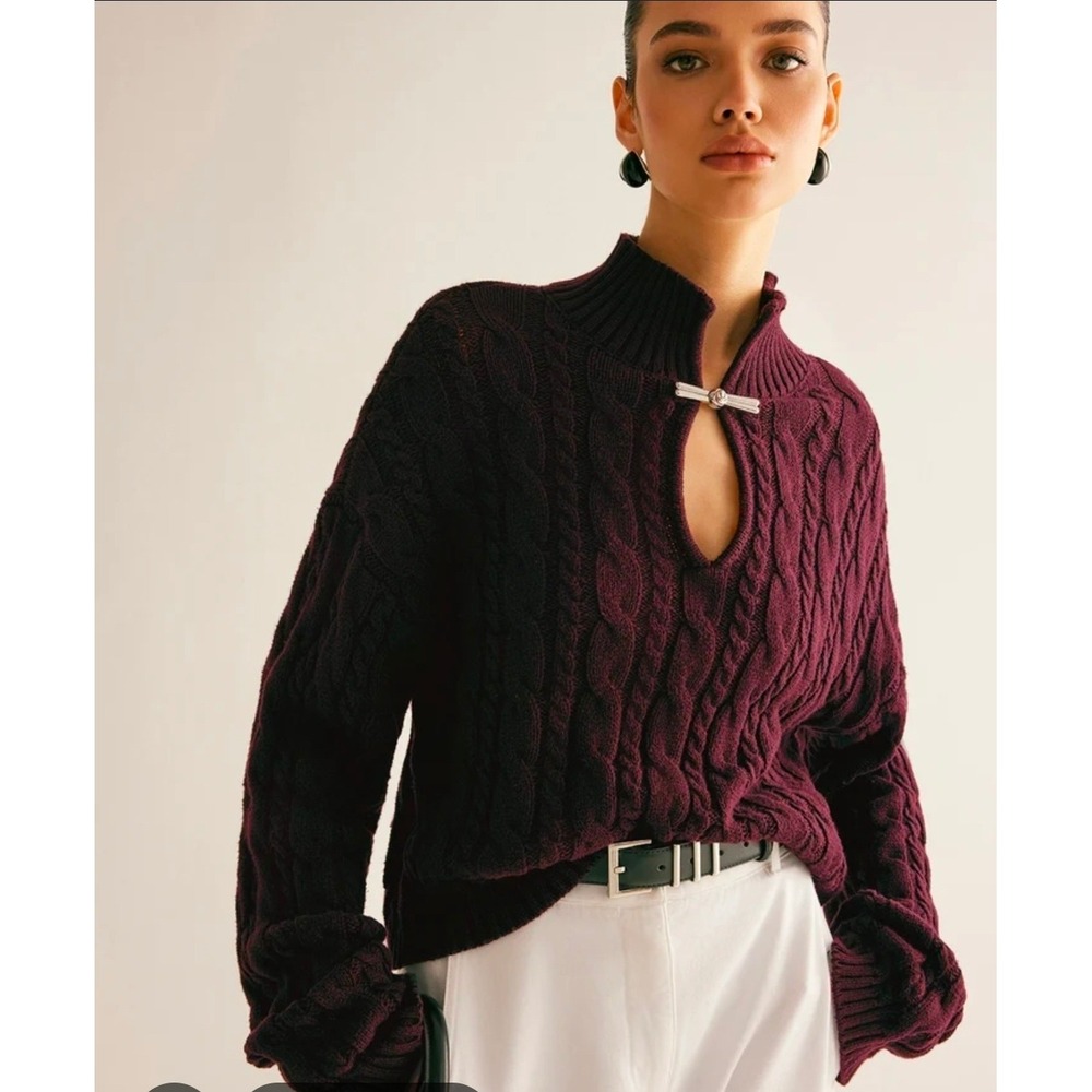 Commense Womens Brown Cable Knit Cropped Sweater Keyhole Toggle Clasp XS NEW
